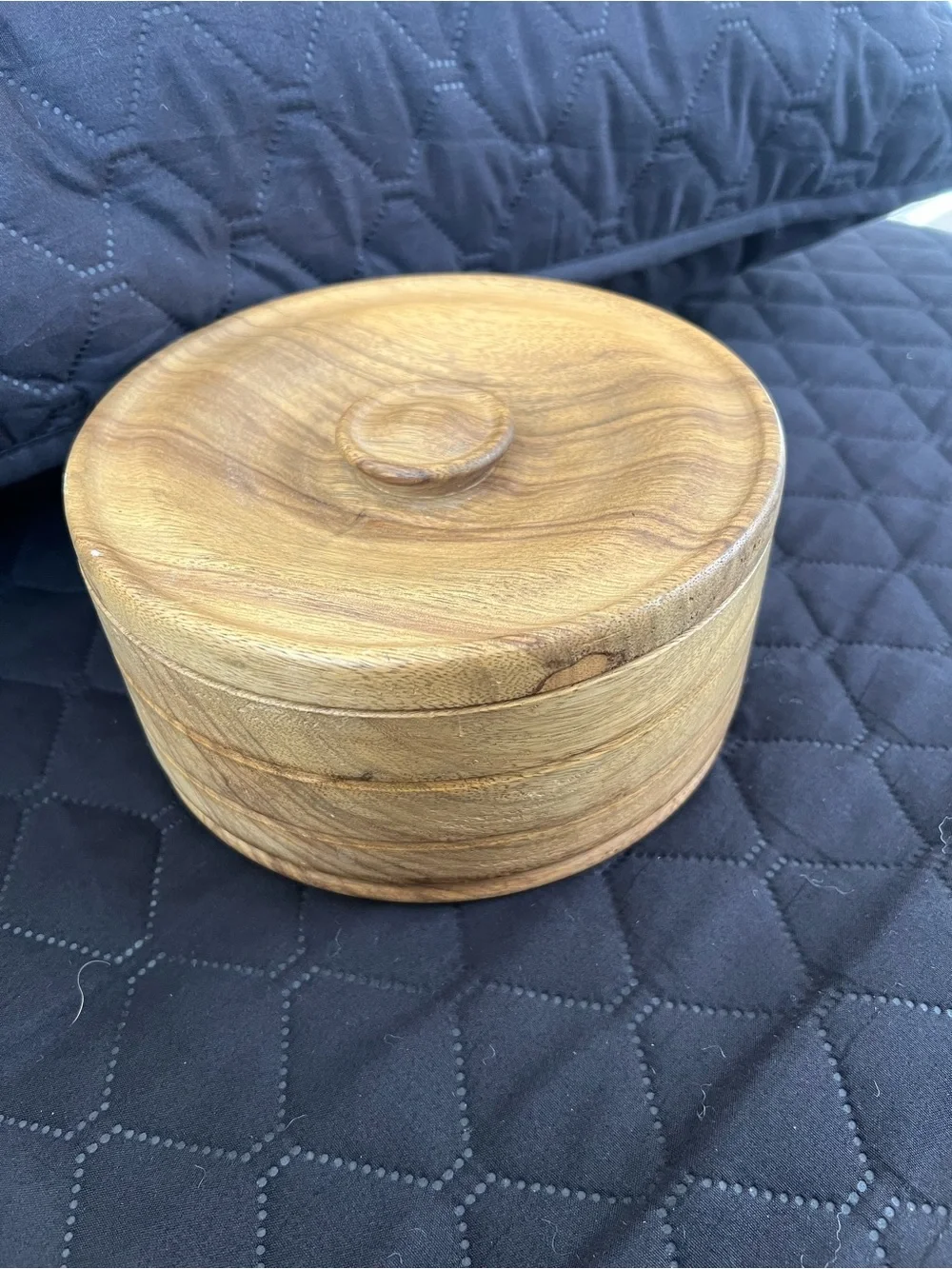 Vintage OliveWood Hand Crafted  Chapati/Tortilla Container with lid. Trinket box